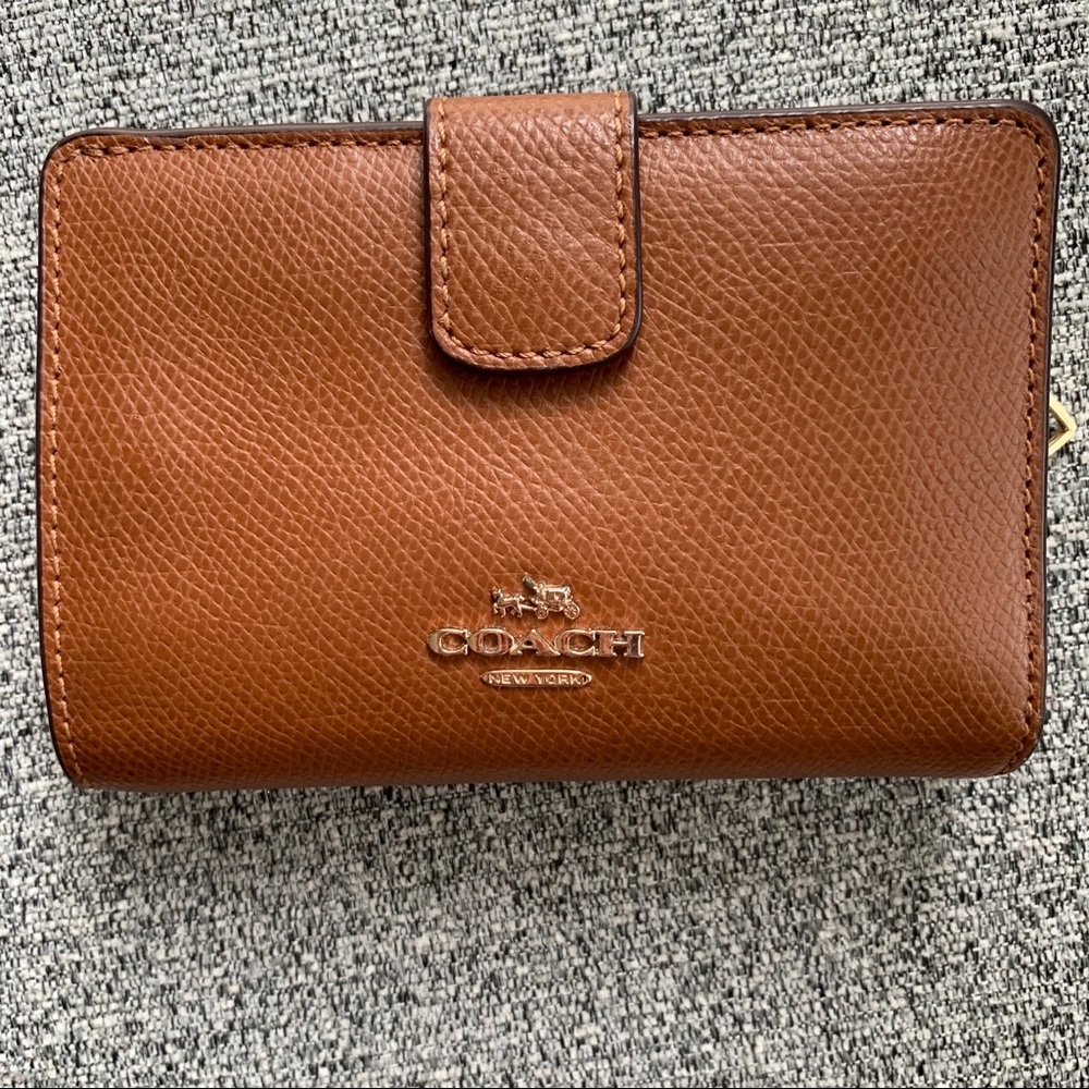 Coach Medium Corner Zip Wallet in Saddle 2